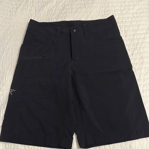 Arc’teryx Perimeter shorts
